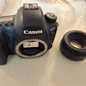 Canon EOS 6D Mark II Black Camera with Lens
